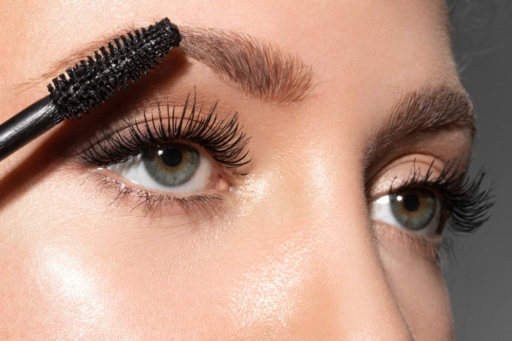Beginner's Guide to Eyelash Extensions